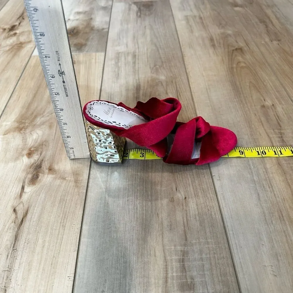 NWT Muse by Marchesa, Iris Red Velvet Knotted Dress Shoes Slide Sandals 7